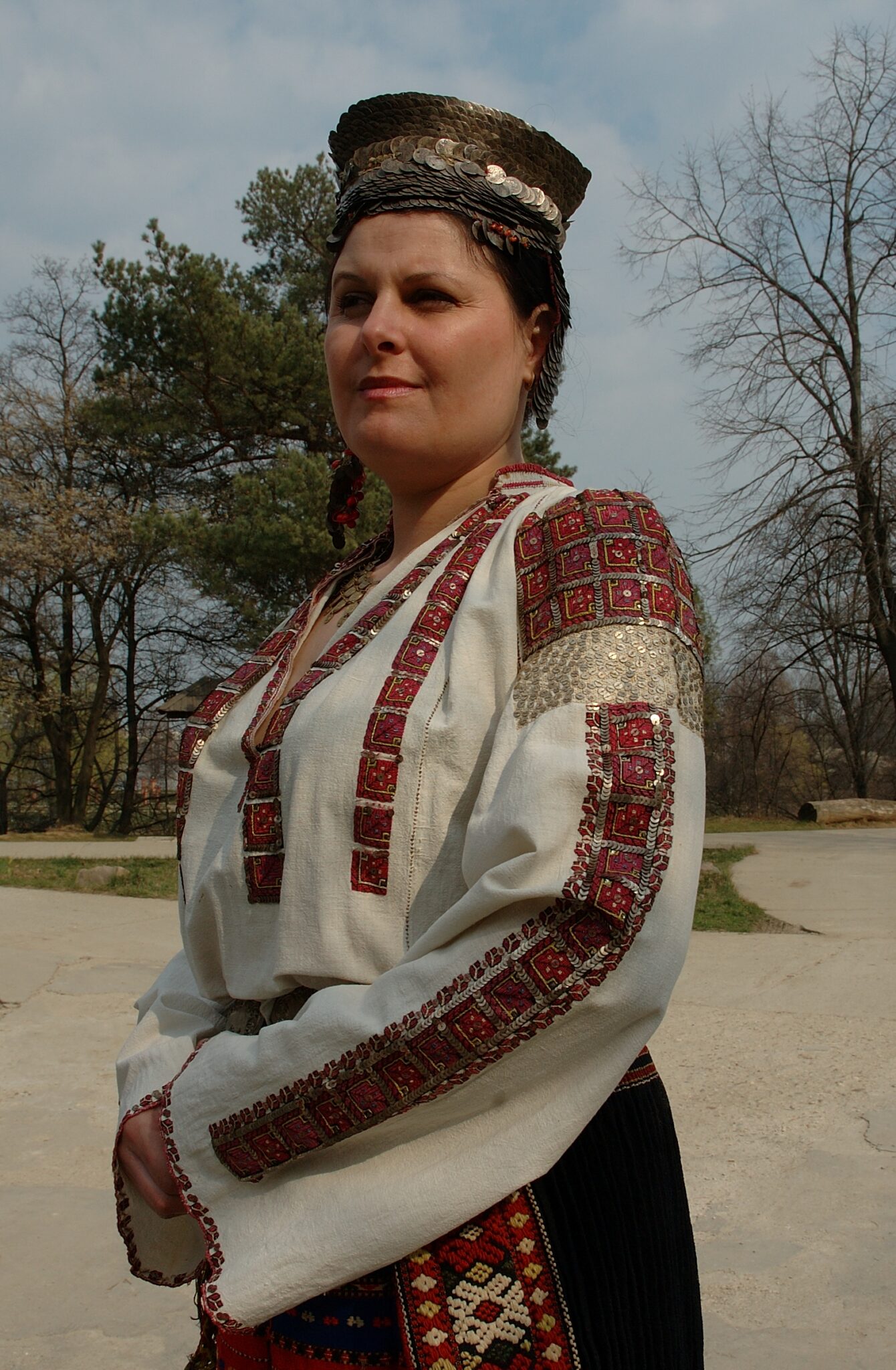Le costume folklorique roumain, emblème de l'identité nationale